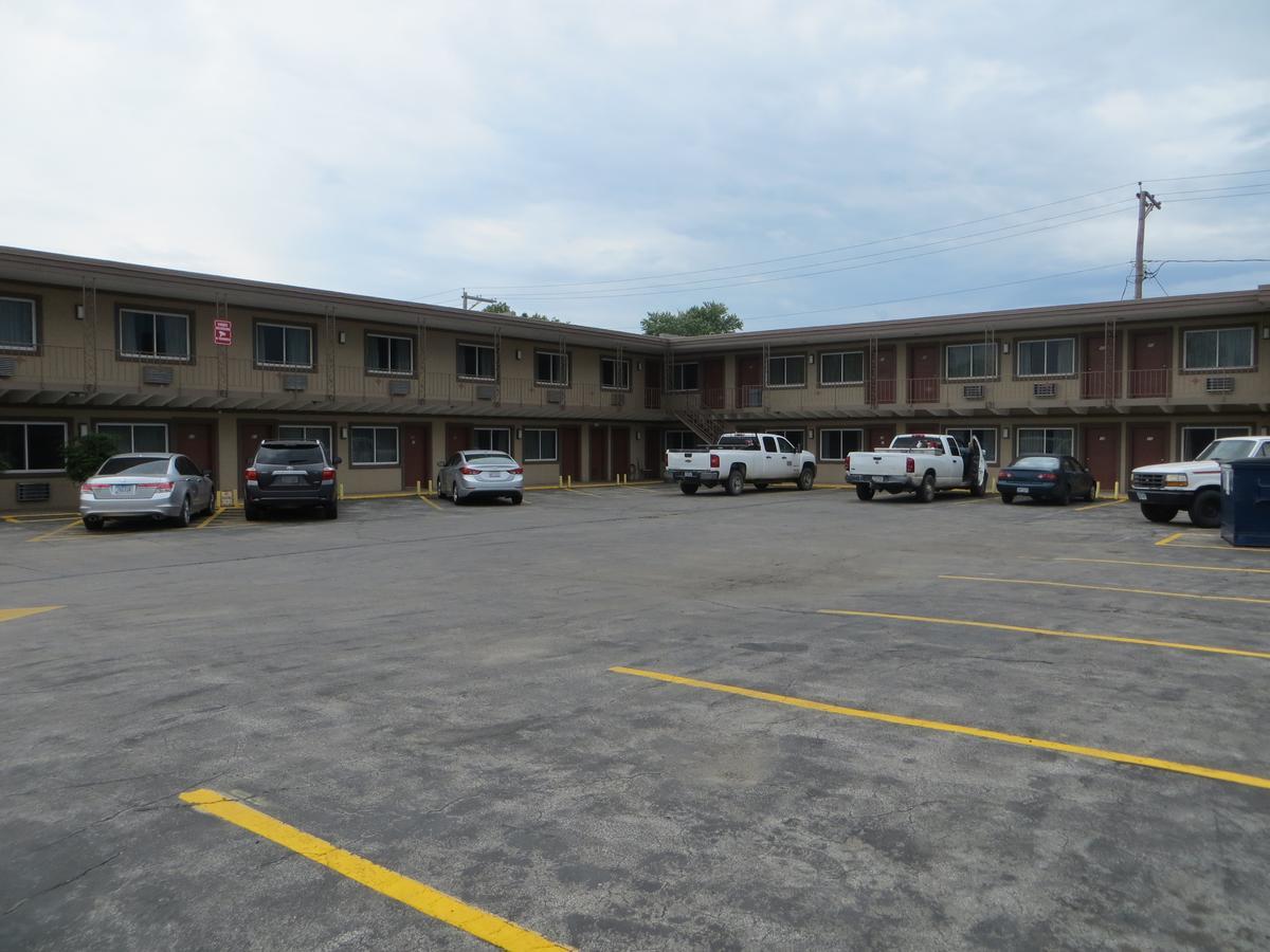 Deluxe Inn/Extended Stay - Council Bluffs Carter Lake Zewnętrze zdjęcie