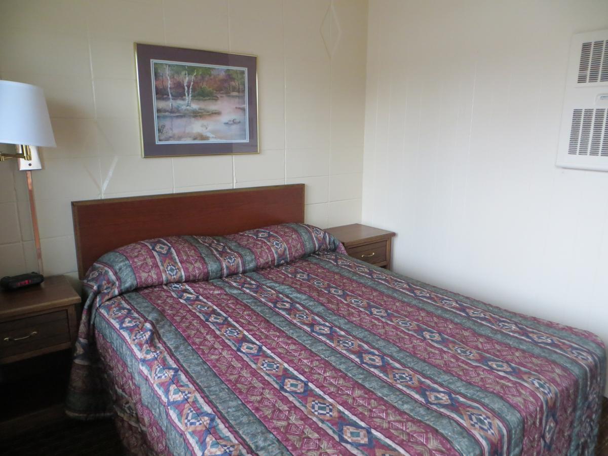 Deluxe Inn/Extended Stay - Council Bluffs Carter Lake Zewnętrze zdjęcie